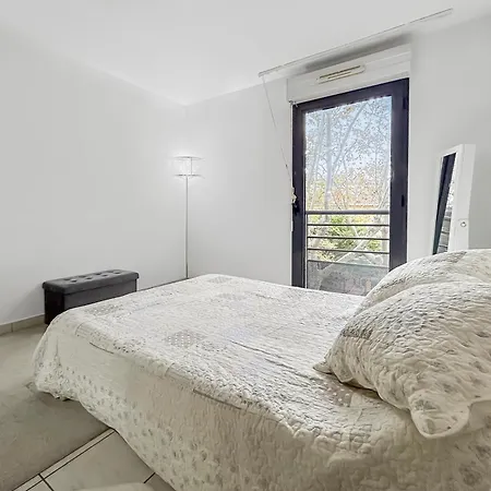 Salon Lumineux, Balcon Et Clim, Proche Du Centre * Toulouse